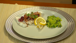 Treska na nórsky spôsob s pyré z ružičkového kelu so slaninou