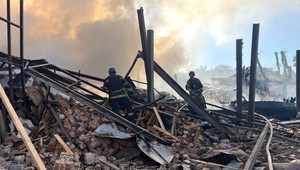 562. deň na Ukrajine: Policajt zahynul pri raketovom útoku, ďalších 40 ľudí je zranených