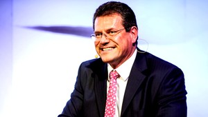 Posty eurokomisárov rozdané, Šefčovičovi sa ušiel vesmír