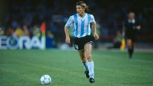 Rýchlonohý Caniggia sa dožíva okrúhleho jubilea