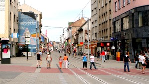 Brutálny útok v centre Bratislavy. Vyšetrovateľ obvinil 28-ročného muža