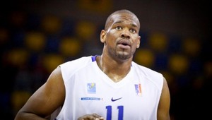 Smeč Lamonta Hamiltona (28) v španielskej lige si odniesol kôš