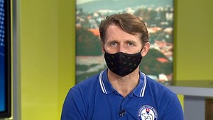 Ľadový medveď Krakovský: Otužovanie je takmer pre každého, dôležitá je kontrola u lekára