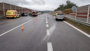 Otáčanie na ceste sa skončilo tragicky: Zomrela 72-ročná žena