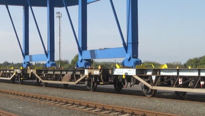 Terminál v Dobrej zíva prázdnotou: Podľa expertov máme poslednú šancu, aby sme vstúpili do veľkého biznisu