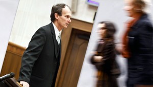 Kuffa z Obyčajných pobúril gayov, tí vyšli do ulíc