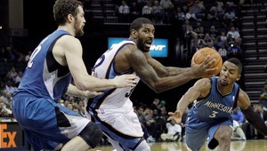 NBA: Milwaukee doma získalo cennú výhru nad Atlantou