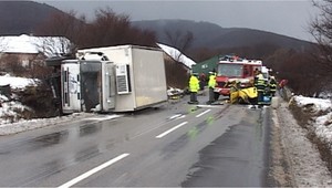 Matka so synom išli na pohreb. Predbiehanie ich stálo život