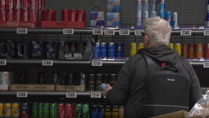 Slováci prestávajú kupovať sladené nápoje. Sú o 40 % drahšie ako v Rakúsku