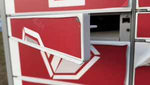 Zásielky bez čakania? Balíkoboxy zaplavujú mestá, no rastie aj vizuálny smog