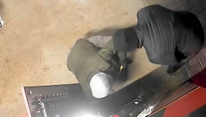 VIDEO: Polícia pátra po zlodejoch. Plán im veľmi nevyšiel