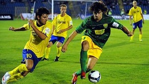 Slovan lídrom, Žilina takisto s výhrou