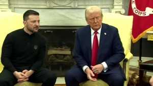 Zelenskyj a Trump spolu telefonovali prvýkrát od nedávnej roztržky