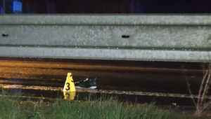 Mladý vodič zrazil chodkyňu a nezastavil. Telo obete odhodilo desiatky metrov