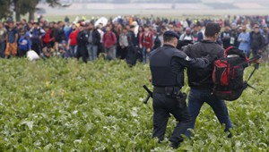 Stovky utečencov stratili nádej, vracajú sa späť do Turecka