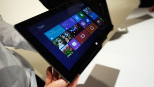 Toto je Surface - prvý počítač a tablet od Microsoftu