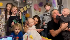 Chytá druhú pubertu? Hviezdny herec prekvapil zmenou imidžu!