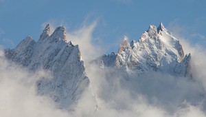 Nešťastie v Alpách: Lavína zabila dvoch skialpinistov, sprievodca utrpel zranenie