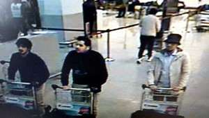 Trojica mužov je podozrivá z útokov v Bruseli, jeden je pravdepodobne na úteku