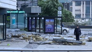 Ukrajina dronmi zaútočila na Moskvu: Rusi dočasne odstavili letisko