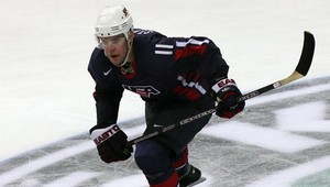 Paul Šťastný by si rád zahral s bratom Yanom