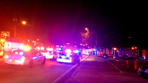 Pri streľbe v nočnom klube zomrelo 50 ľudí, 53 je zranených