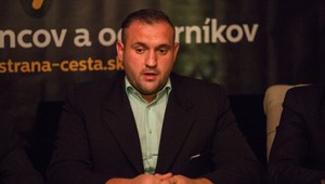 Špecializovaný trestný súd rozhodol o vzatí do väzby extrémistu Magáta