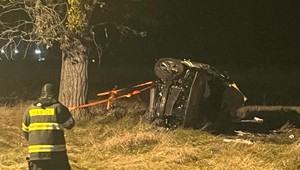 Tragická nehoda pri Dunajskej Strede: Dvaja mŕtvi po nedaní prednosti v jazde