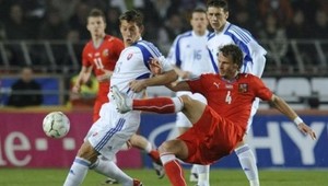Českí experti varujú pred pravou slovenskou stranou