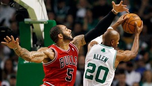 NBA: Rose doviedol Chicago k výhre v Bostone