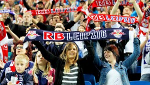 Hurááá, hybaj ôsmi do útoku! A bol z toho gól za 7 sekúnd!