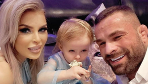 Tomu sa povie oslava! Vémola sa buchol po vrecku, Ceterová ohúrila ako Elsa!