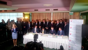 Španieli začnú stavať bratislavský obchvat, Brecely podpísal zmluvu