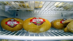 Za oštiepok na dva roky do basy. Nelegálna výroba vám vezme slobodu