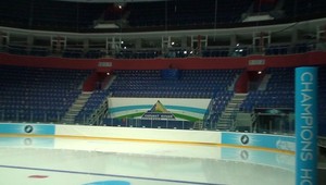 Vo finále Ligy majstrov Magnitogorsk a Zürich