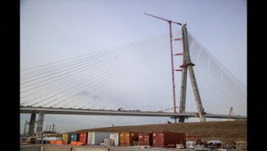 Trump pohrozil, že neotvorí most s Kanadou, pre USA chce polovicu vlastníctva