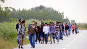 V obciach migrantov nechcú. Spisujú petície a vyhlasujú referendá