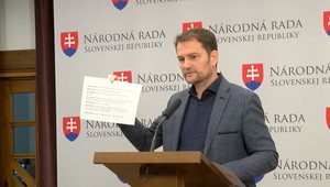 Igor Matovič zverejnil sms správy medzi Šufliarskym a Kočnerom. Pred zverejnením sa mu vyhrážali