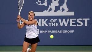 Cibulková postúpila do štvrťfinále turnaja v Stanforde