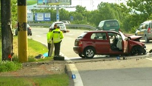 Tragická nehoda. Muž (†30) neprežil náraz do stĺpa