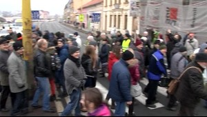 V Prešove blokovalo dopravu stovky protestujúcich