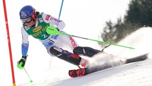 Vlhová zavŕšila svoj tohtoročný hetrik. Po chybe Švédky prvé miesto v slalome