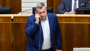 Danko: Názov klubu SNS sa meniť nebude, od Huliaka cítim zradu