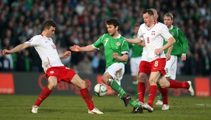 Poľsko prehralo v Belfaste, Česi remizovali v Maribore