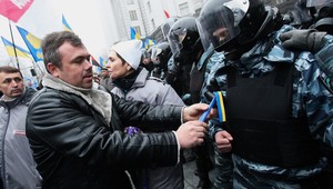 Ukrajinská vláda je obkľúčená, do Kyjeva povolali armádu