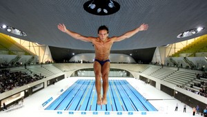 Nájdem ťa a utopím. Krutý odkaz skokanovi do vody Daleymu (18)