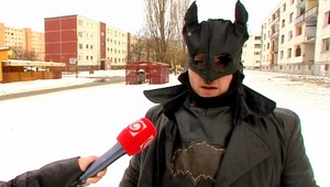 Batman (37) z Dunajskej Stredy mal sexuálne obťažovať študentku!
