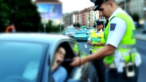 Dopravní policajti: Nadriadení nás nútia dávať vodičom maximálne pokuty