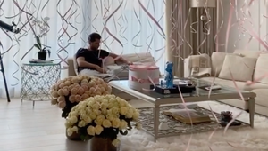 Tak TOTO rozhodne nečakala! Majk Spirit pripravil manželke s dcérkou neuveriteľné privítanie!