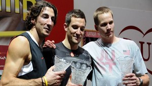 Na mítingu v B.Bystrici vyhrával orchester so švédsko-americkým sólom